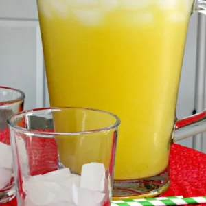 Agua de piña